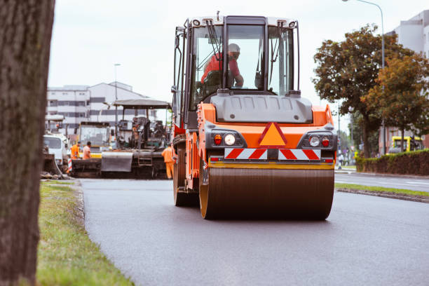 Best Affordable Driveway Paving  in Lighthouse Point, FL